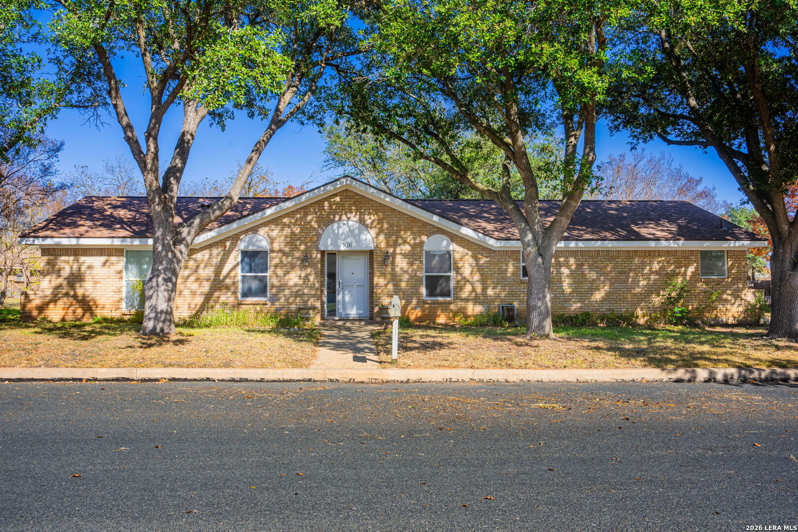 Seamoor Dr, Fredericksburg, TX 78624