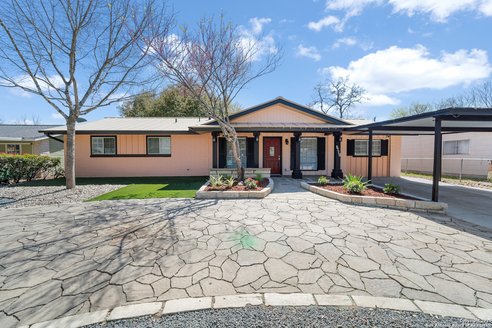 Village Row, San Antonio, TX 78218