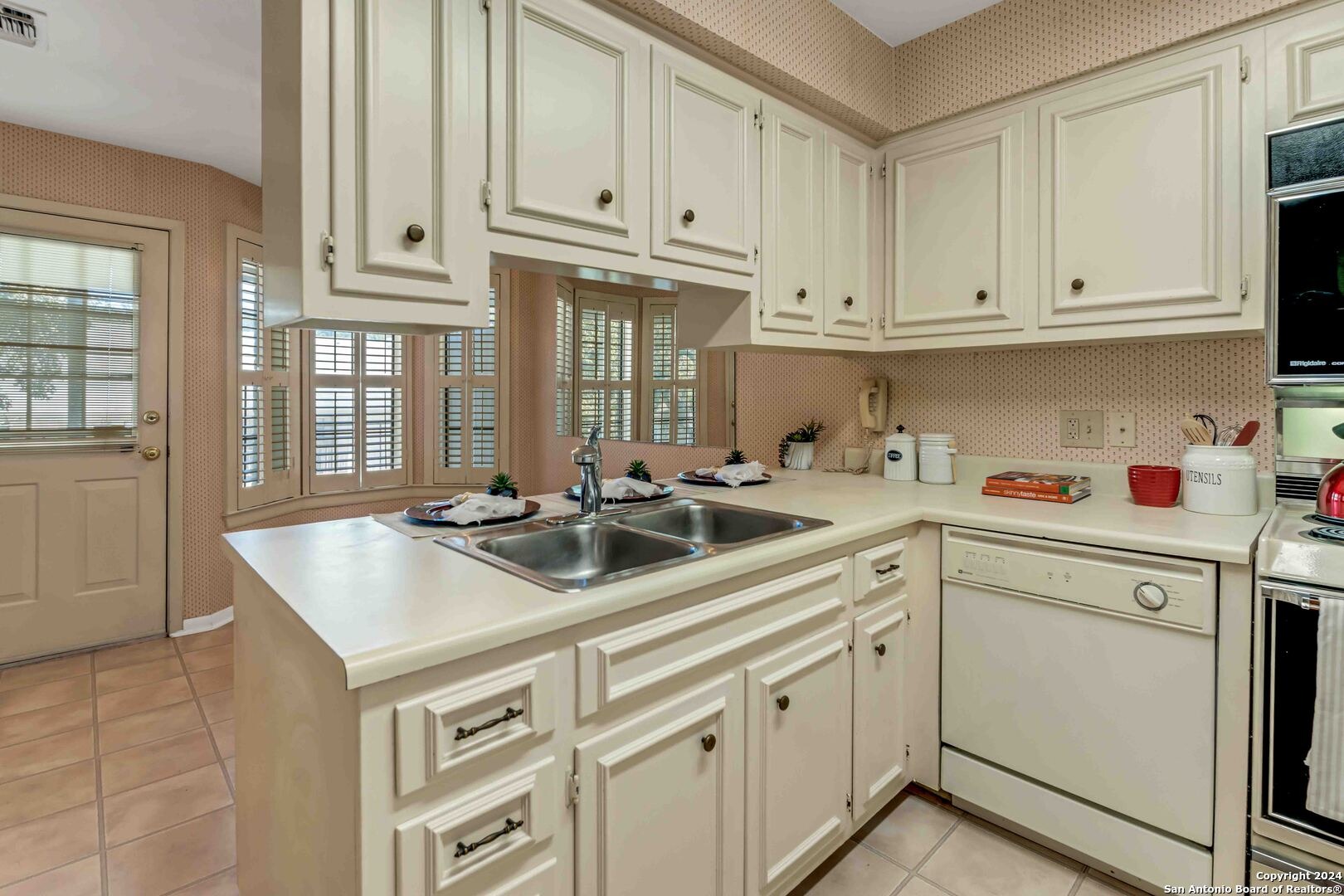 Fredericksburg Rd, San Antonio, TX 78229