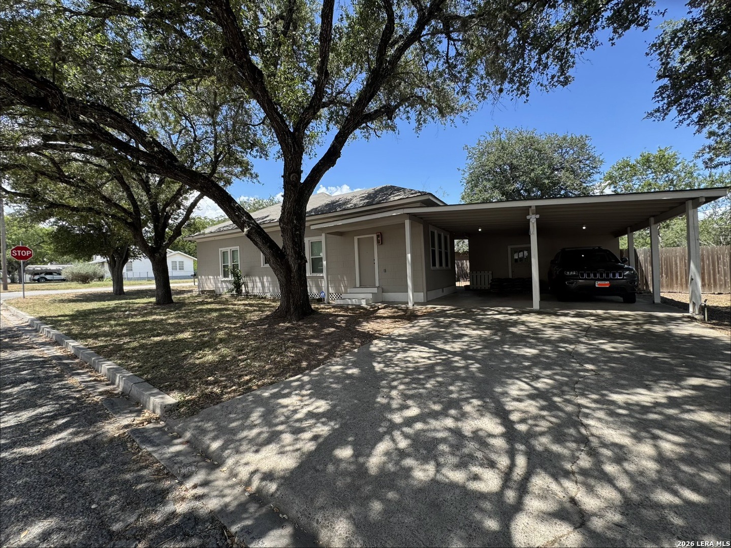6th St, Kenedy, TX 78119 #1
