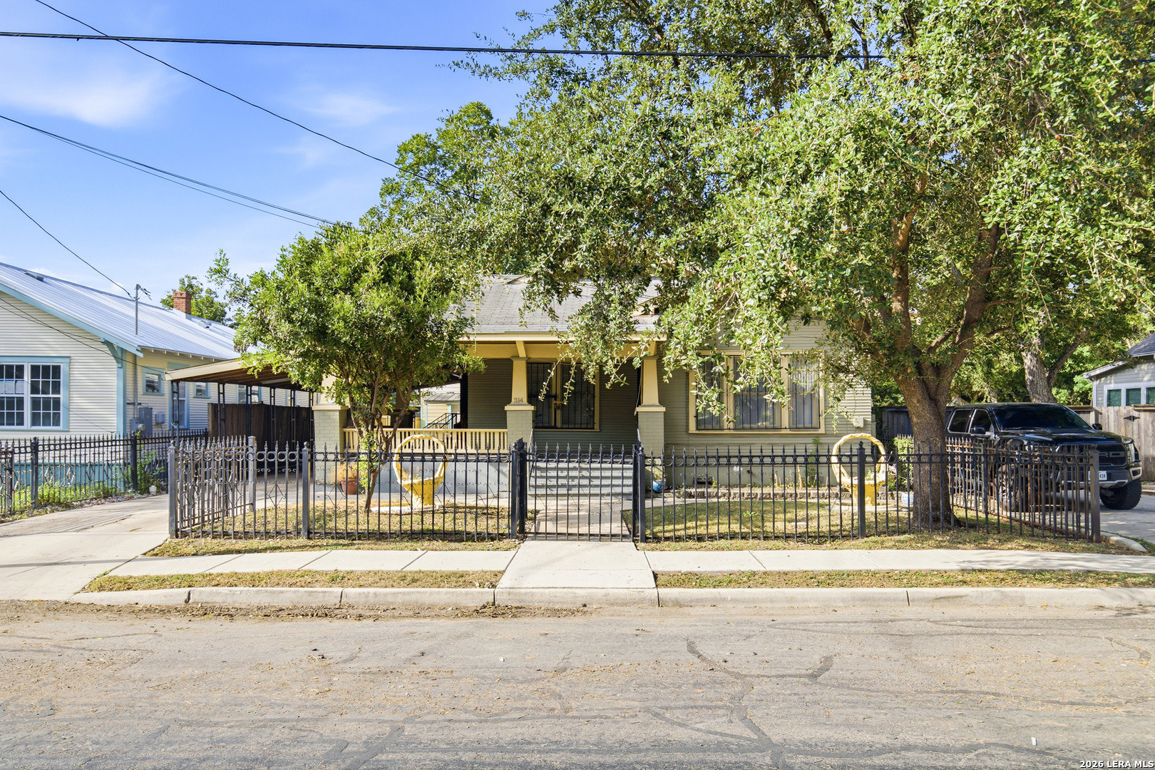Devine St, San Antonio, TX 78210