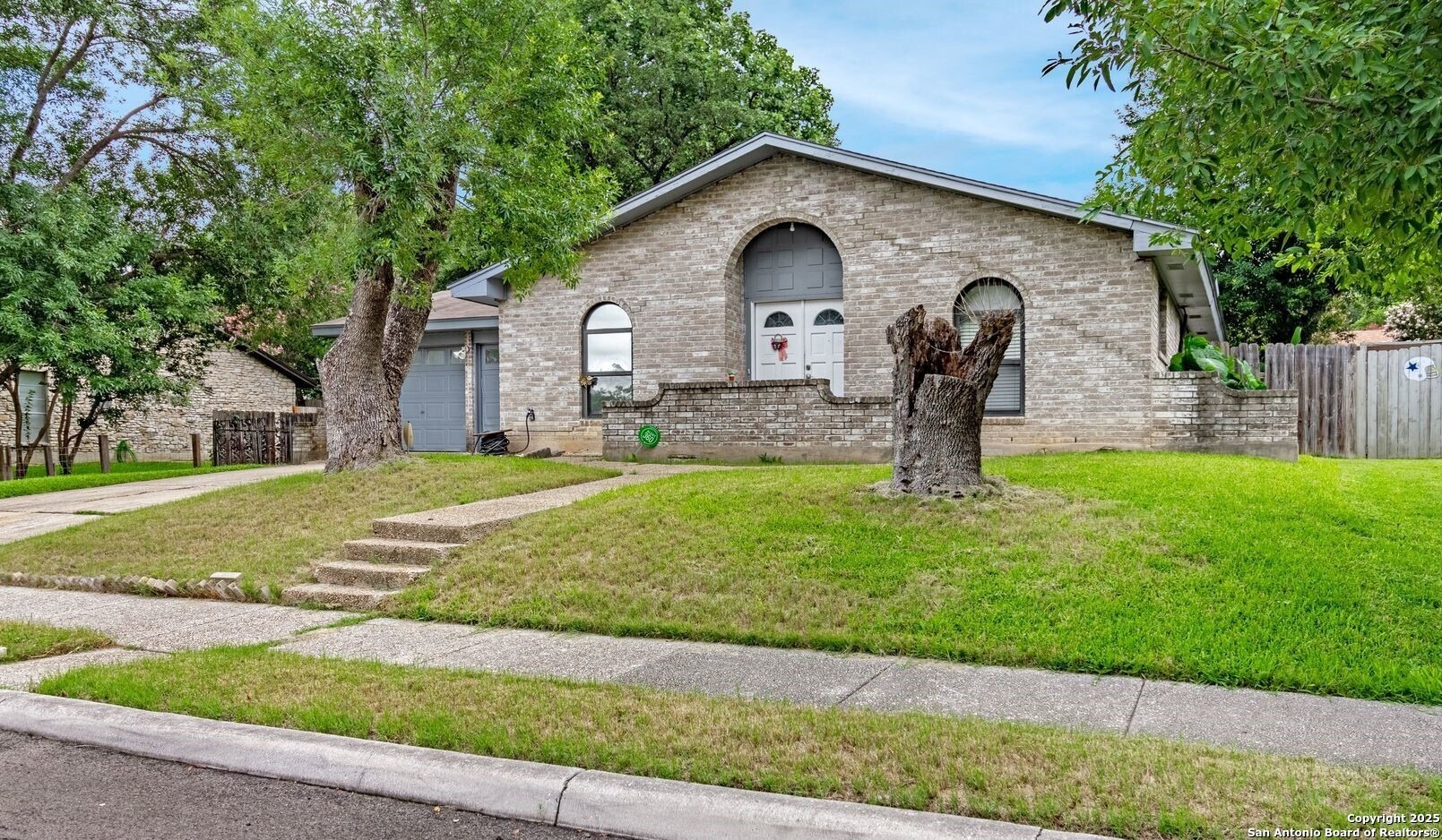 Forest Rdg, San Antonio, TX 78240 #1