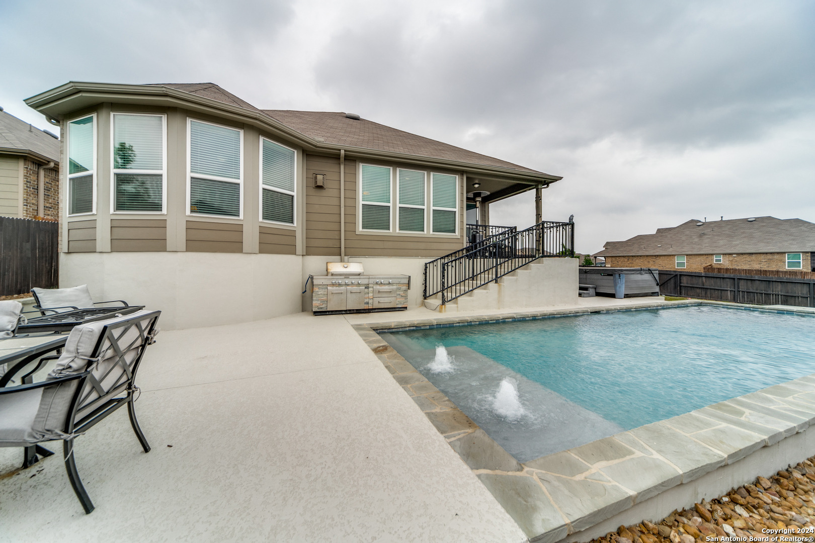 Pecos Rdg, Boerne, TX 78015