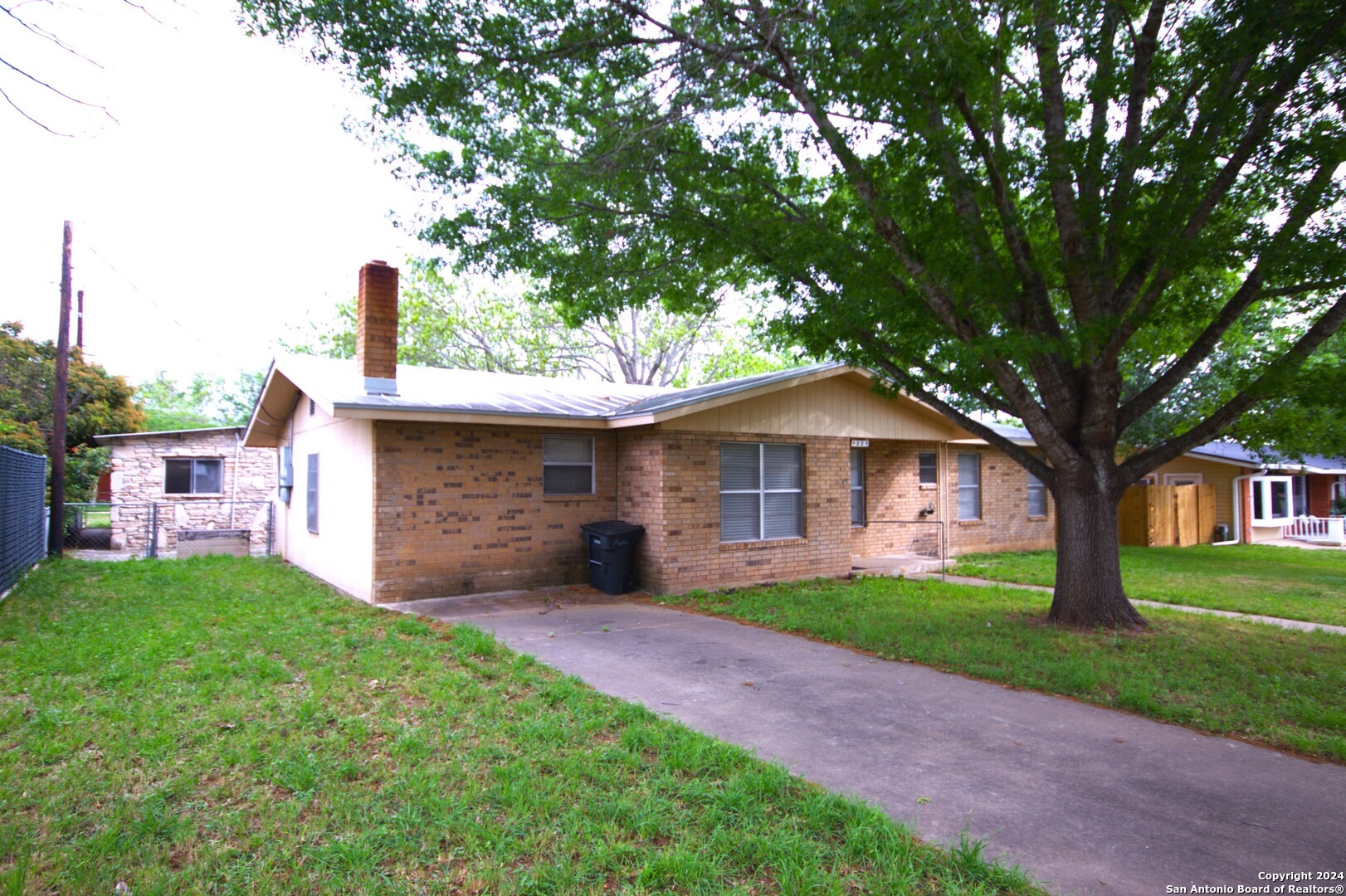Edison St, Fredericksburg, TX 78624 #1