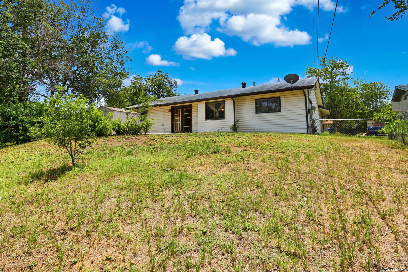 Solar Dr, San Antonio, TX 78227