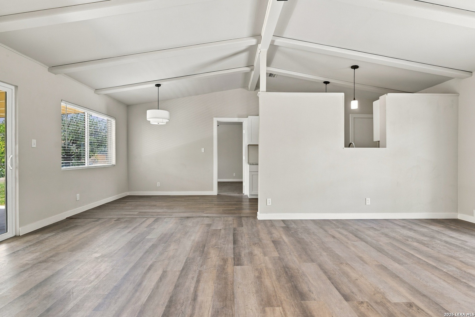 Woodview Dr, San Antonio, TX 78233 #1