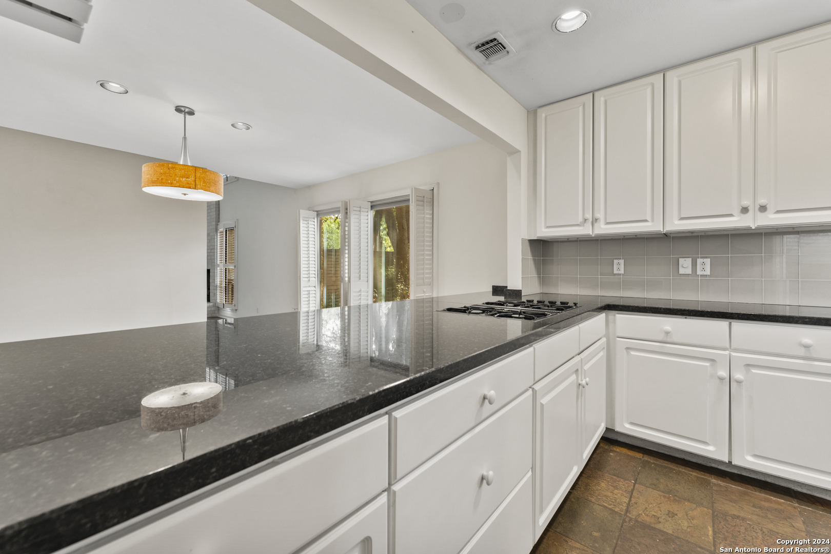 New Braunfels Ave, San Antonio, TX 78209