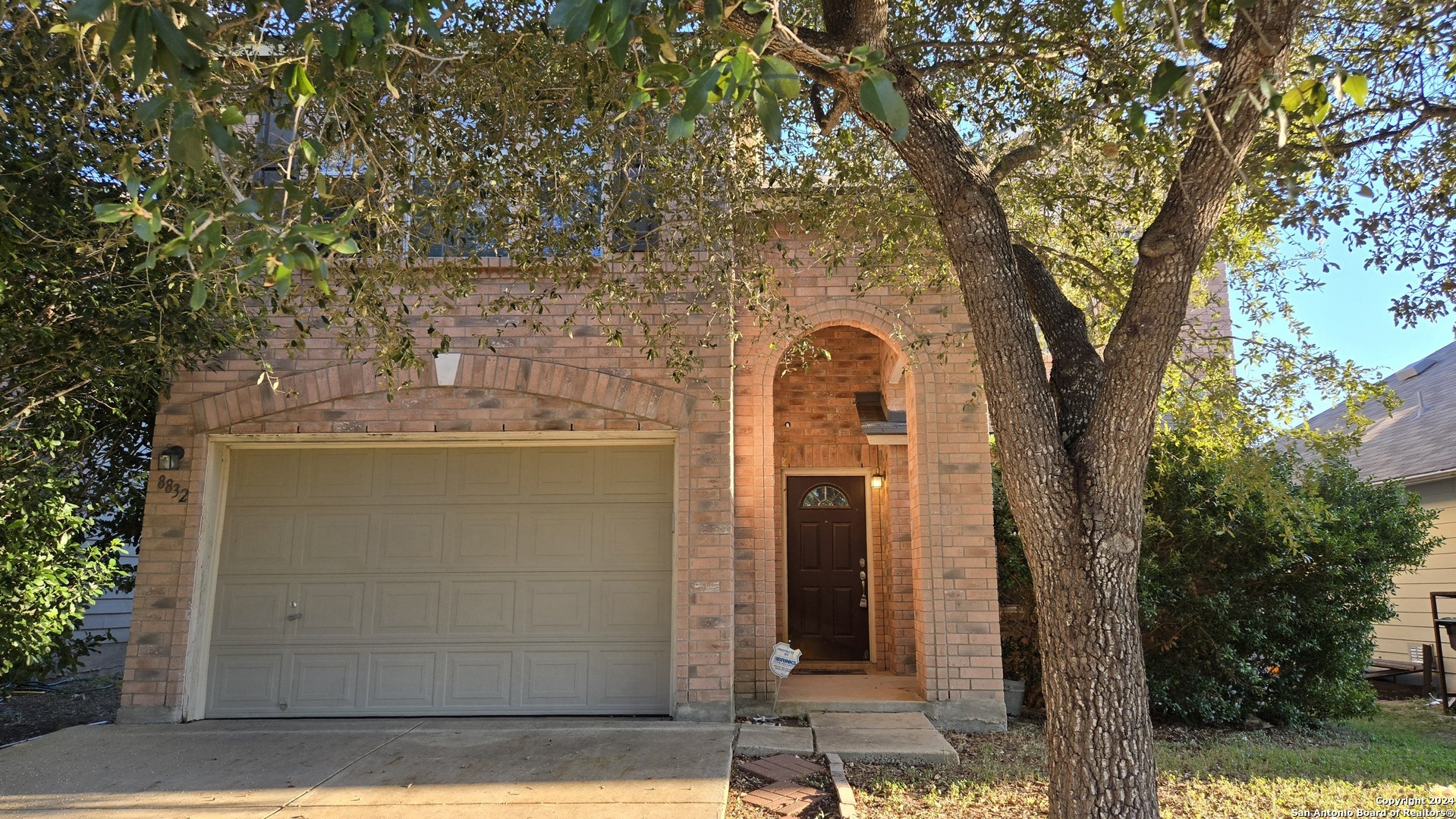 Staghorn Ml, Converse, TX 78109