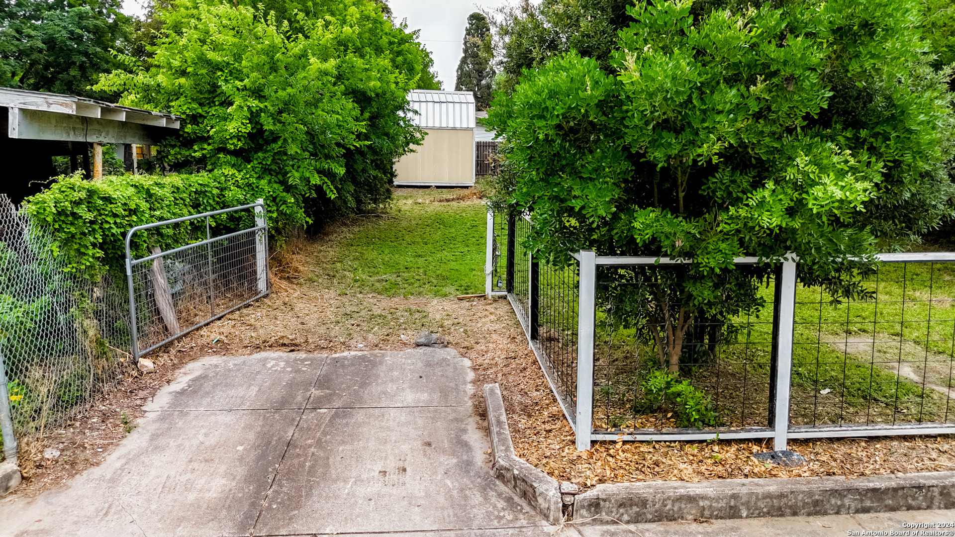 Furnish Ave, San Antonio, TX 78204