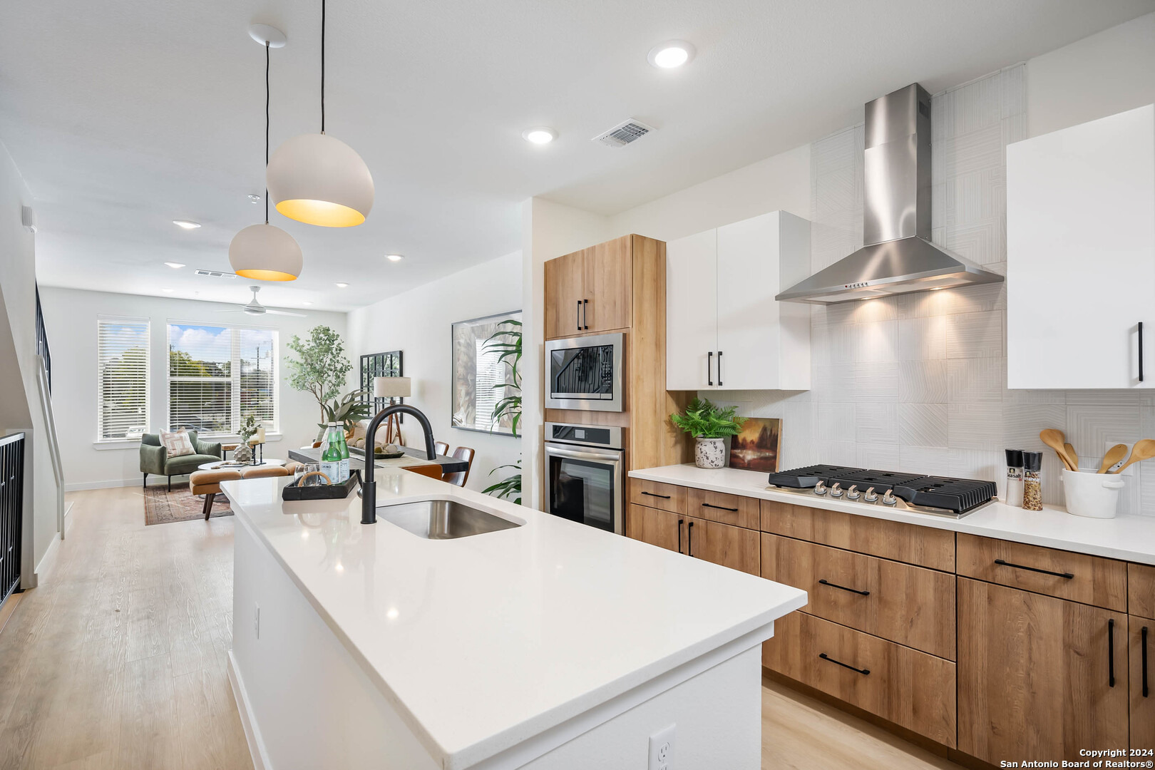 Locust St, San Antonio, TX 78212