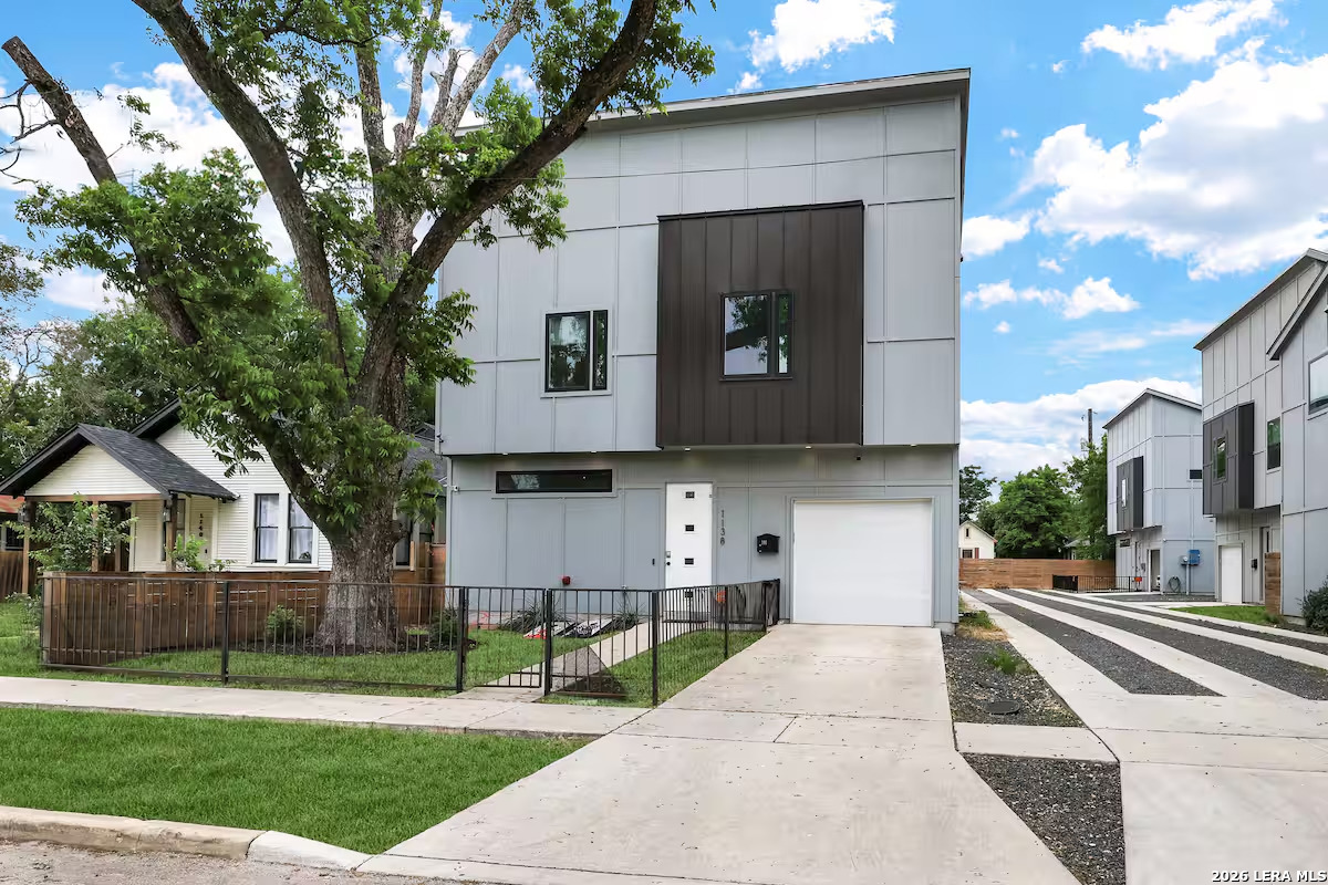 Gibbs , San Antonio, TX 78202