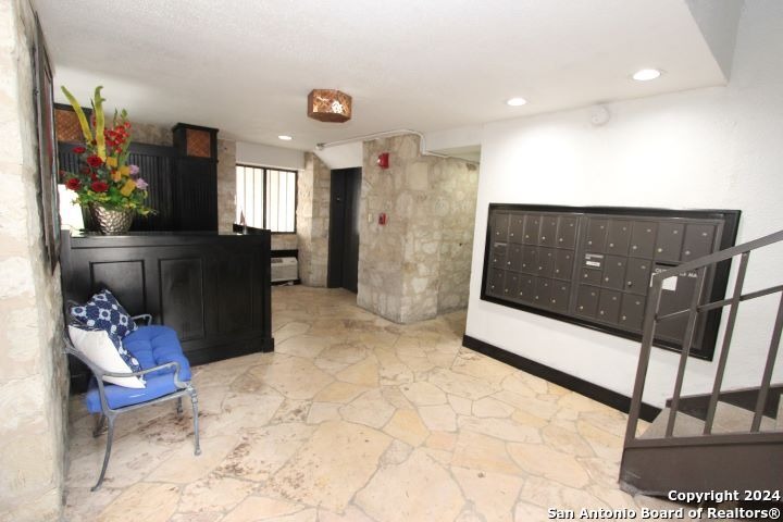 Saint Marys St, San Antonio, TX 78205
