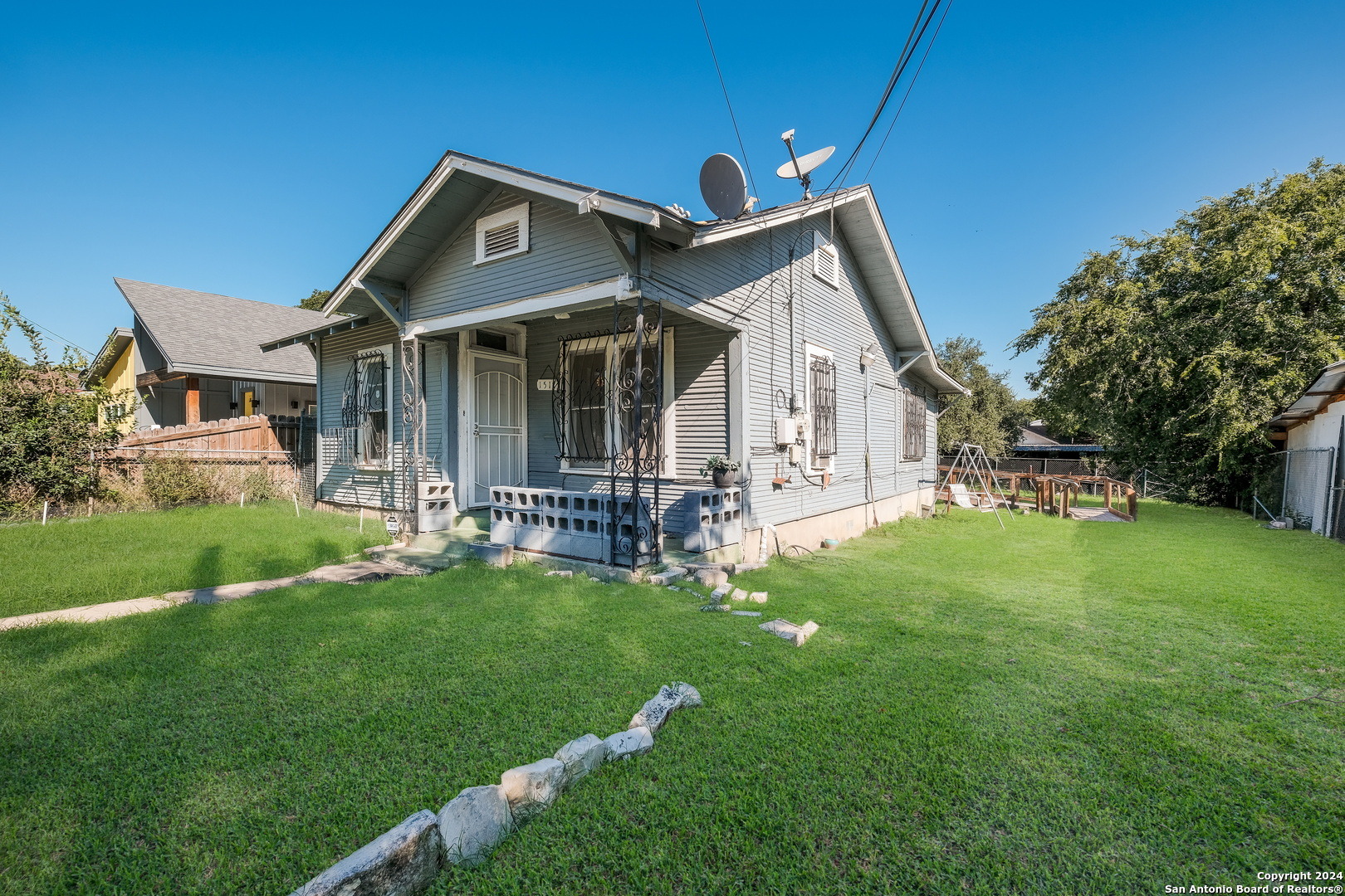 Center St, San Antonio, TX 78202