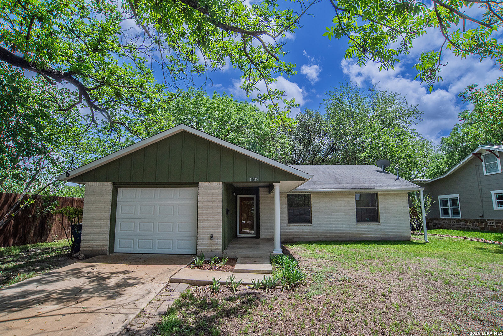 Coll St, New Braunfels, TX 78130