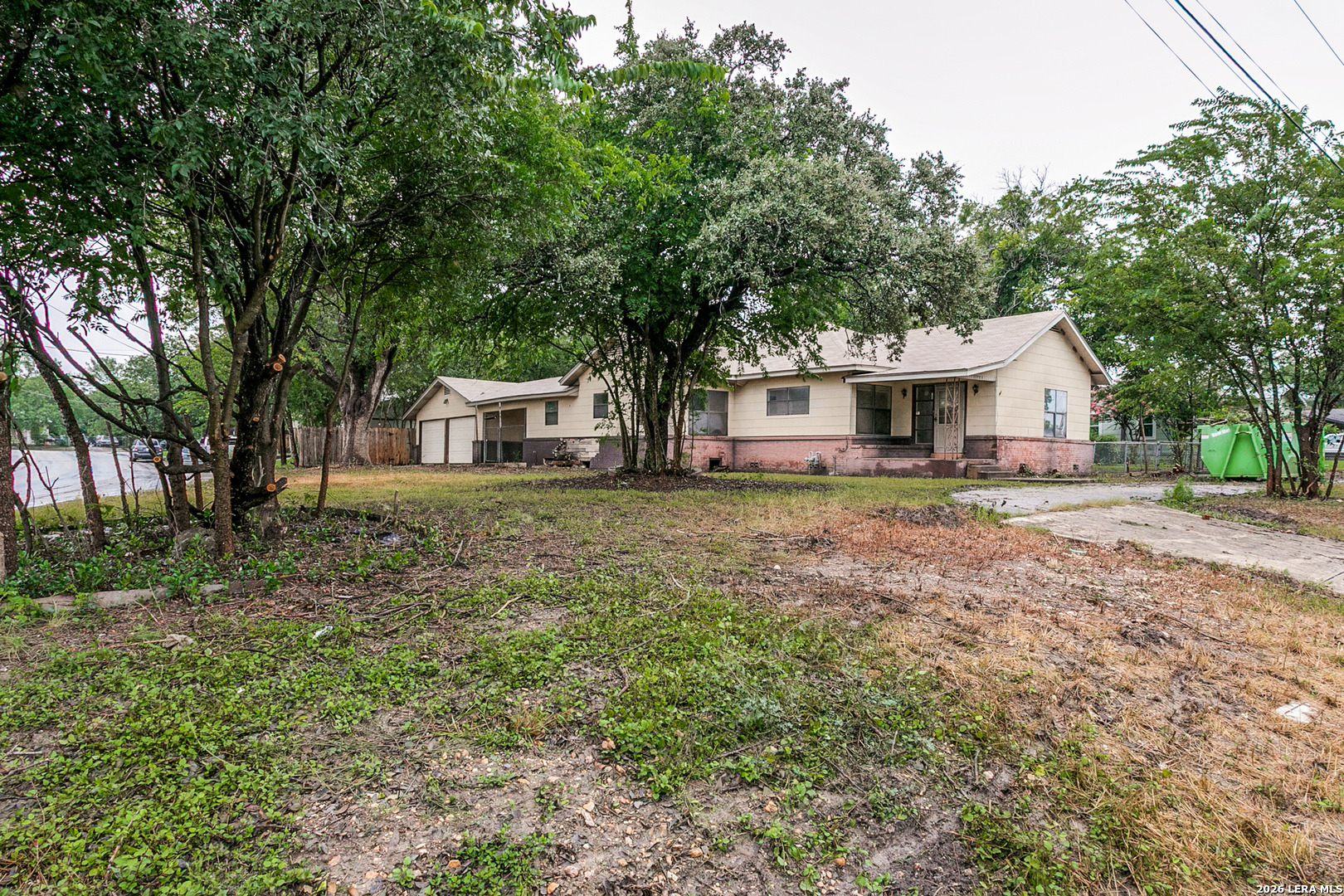 Middle Ln, San Antonio, TX 78217