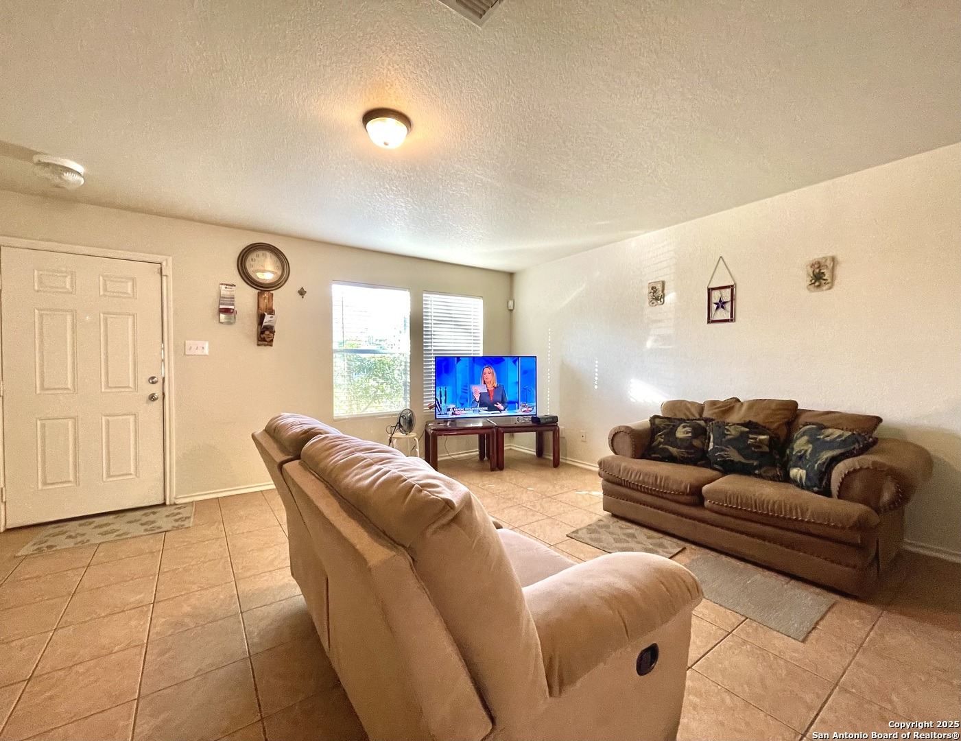 Absolon Farm , San Antonio, TX 78228