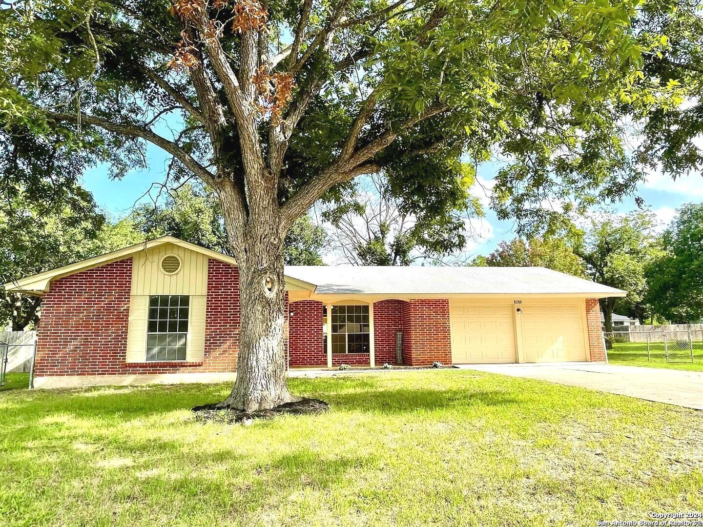 Ventura Blvd, Selma, TX 78154