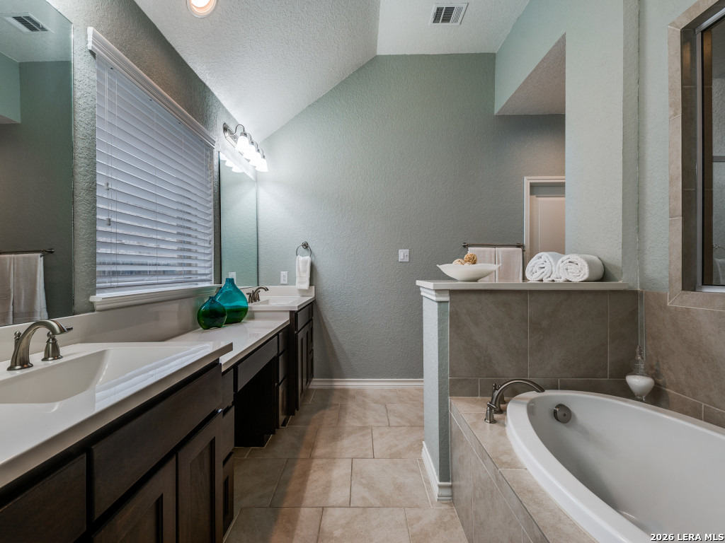 Monken , Boerne, TX 78006 #1