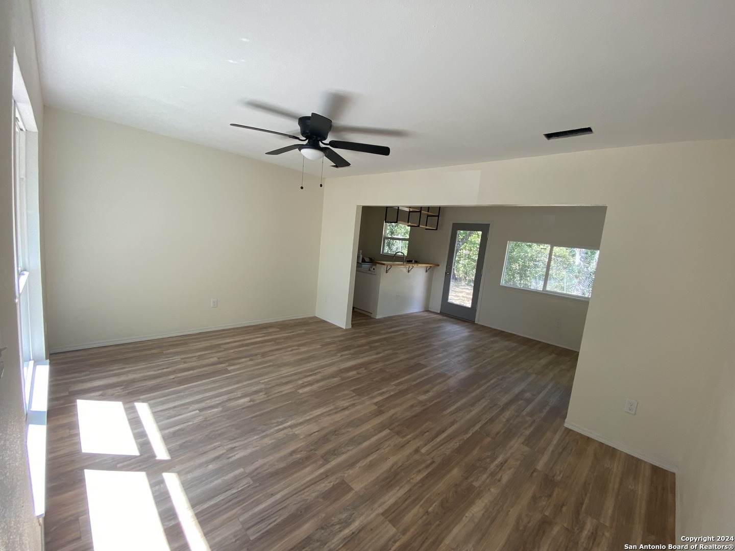 Castleridge St, San Antonio, TX 78227 #1