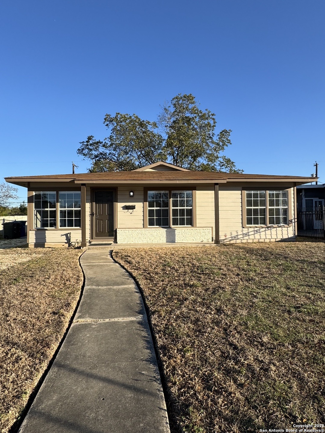 Vestal Pl, San Antonio, TX 78221