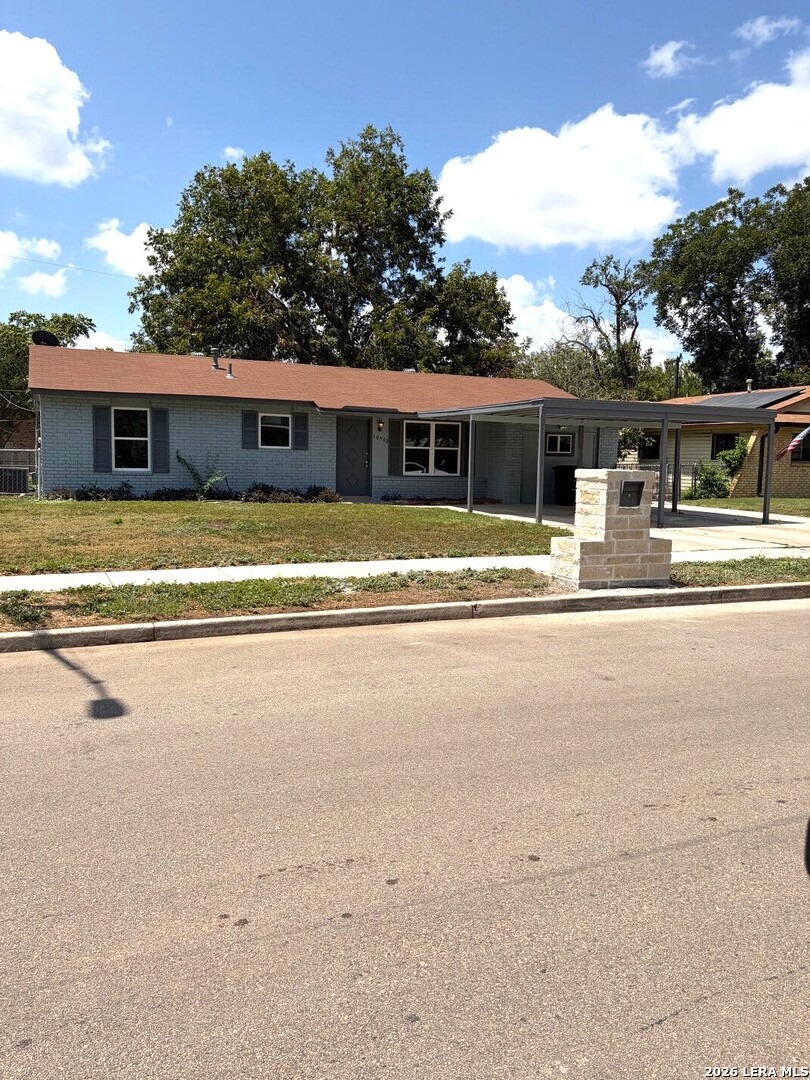 Lazy Oaks Dr, San Antonio, TX 78217 #1