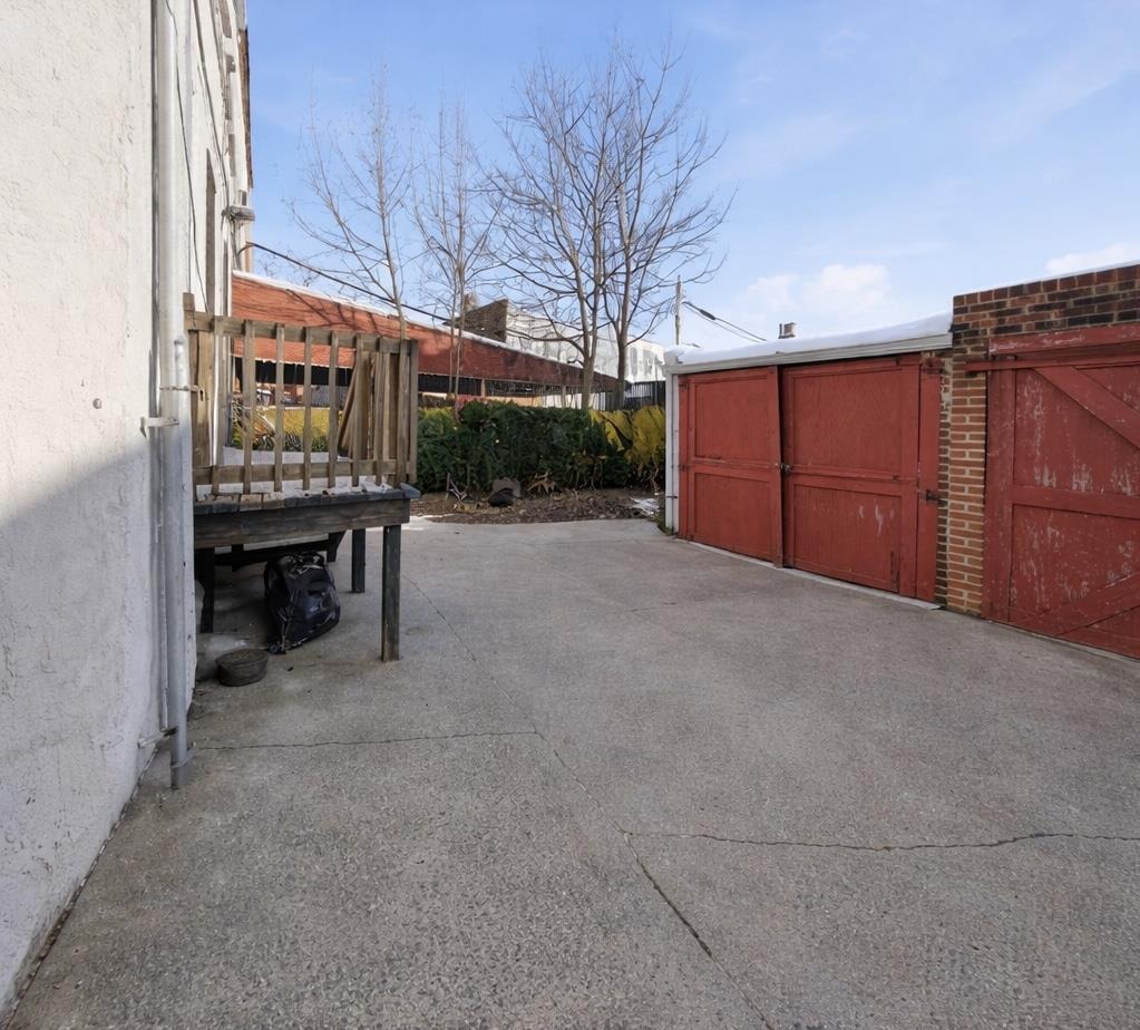 Lott Ave, Brooklyn, NY 11212 #1