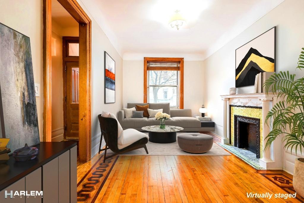 152nd St, New York, NY 10031 #1