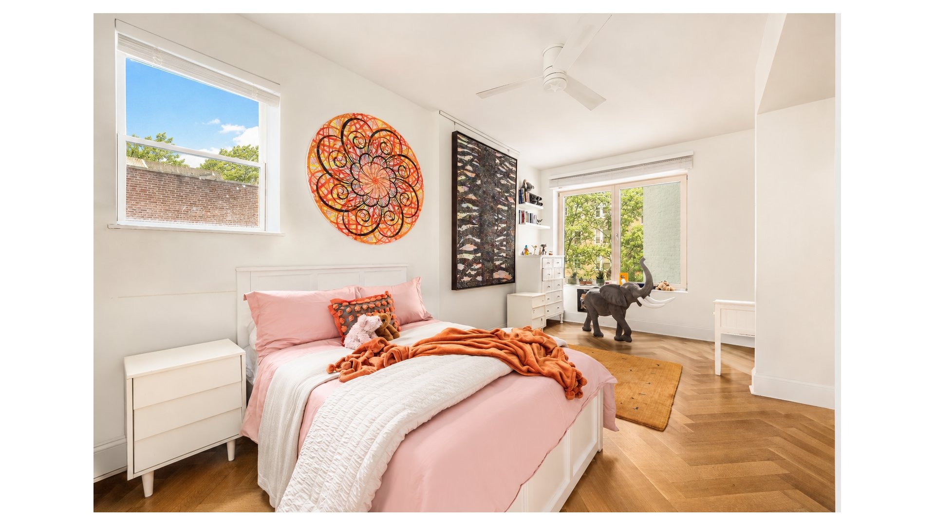Montgomery Pl, Brooklyn, NY 11215