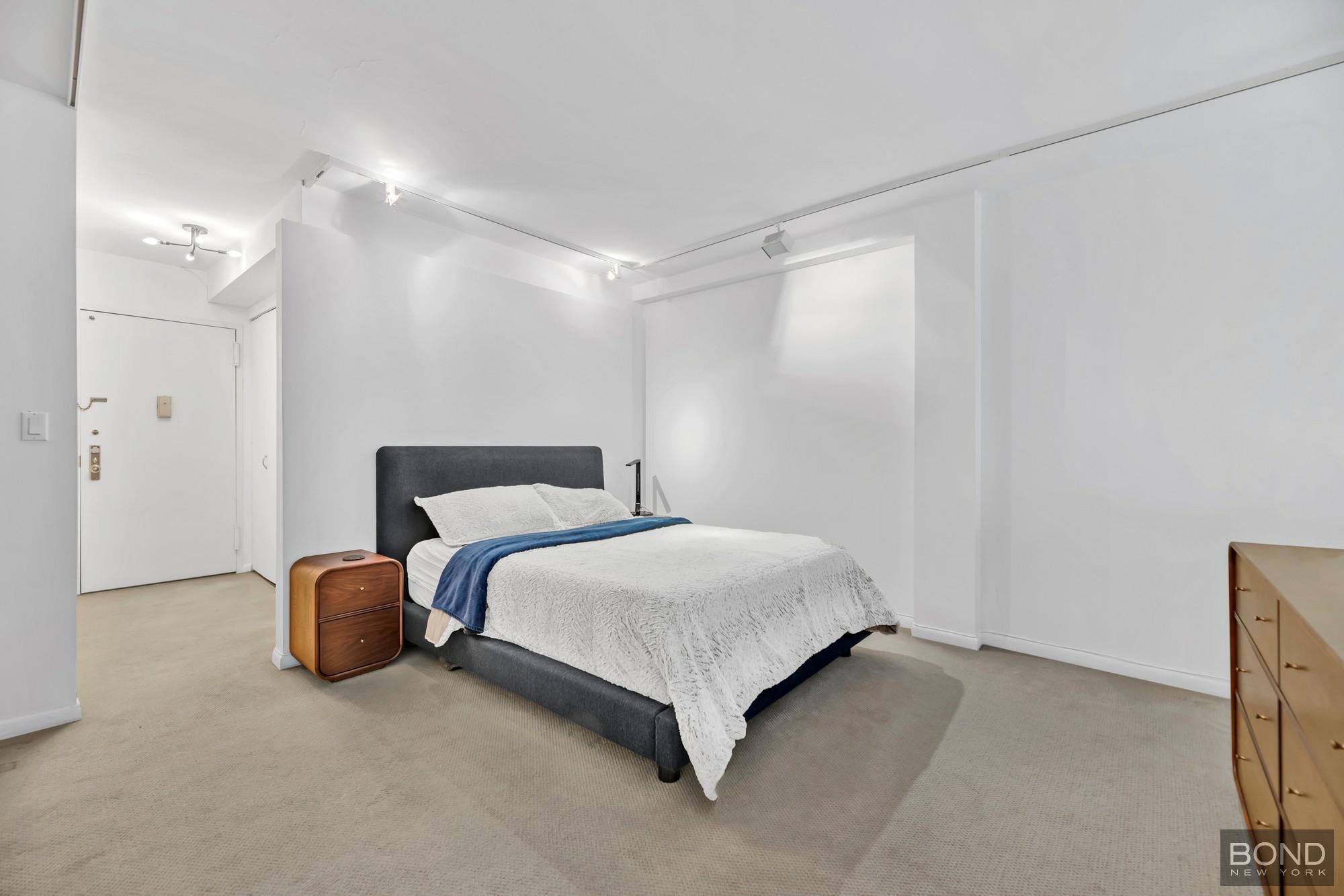 76th St, New York, NY 10021 #1