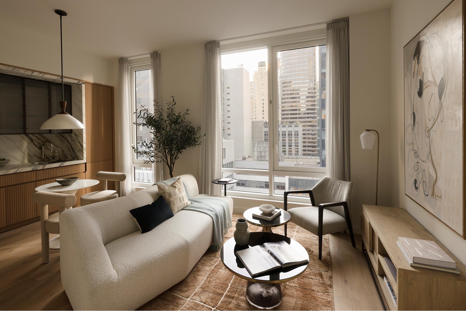 47th St, New York, NY 10017