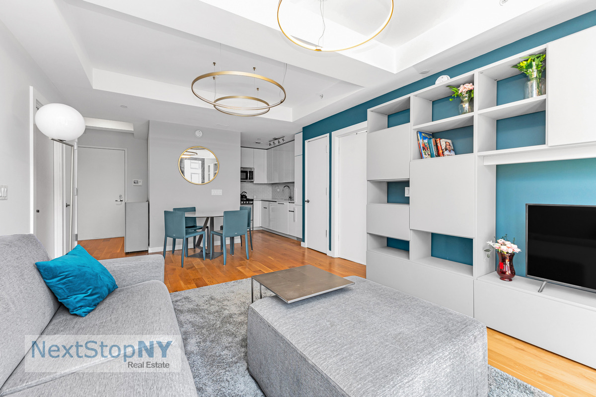 132nd St, New York, NY 10037 #1