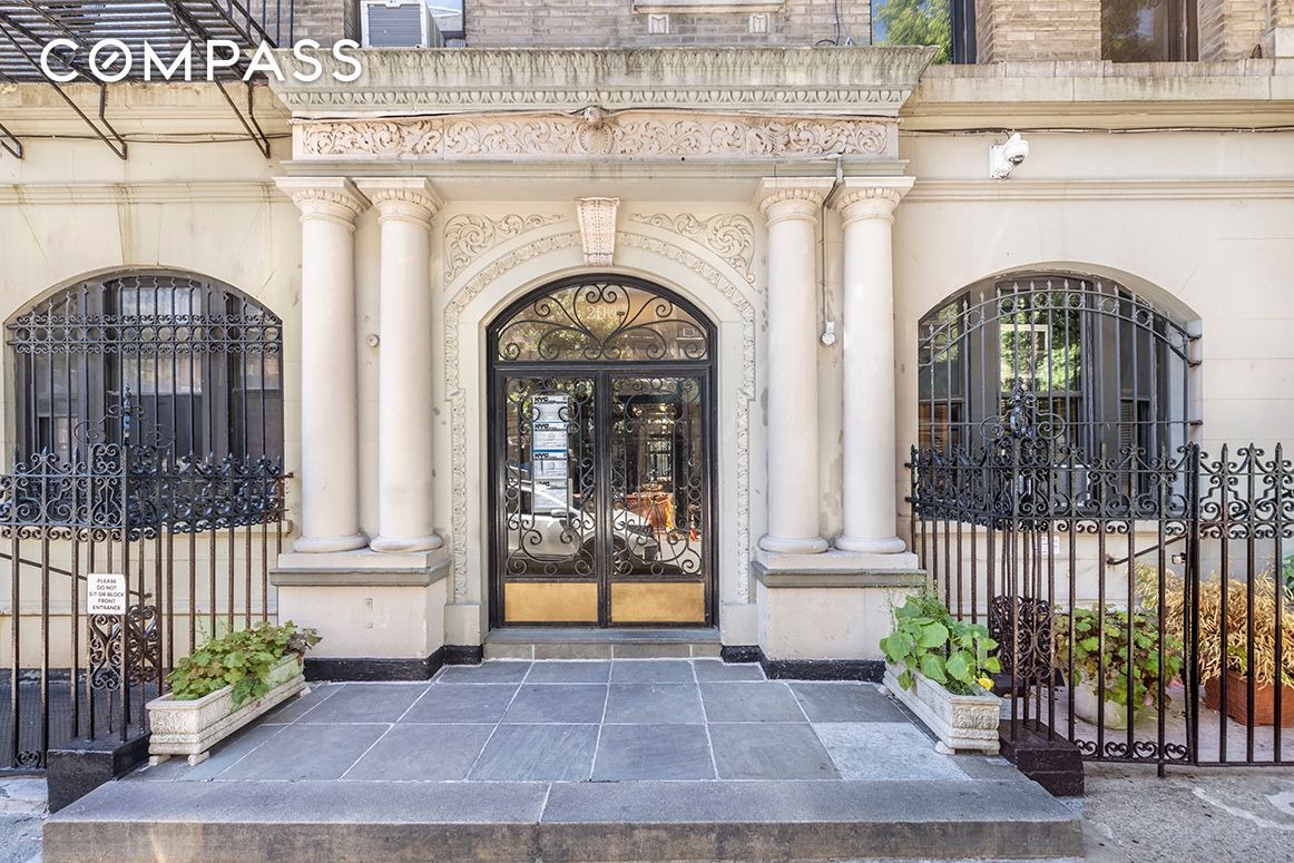 109th St, New York, NY 10025