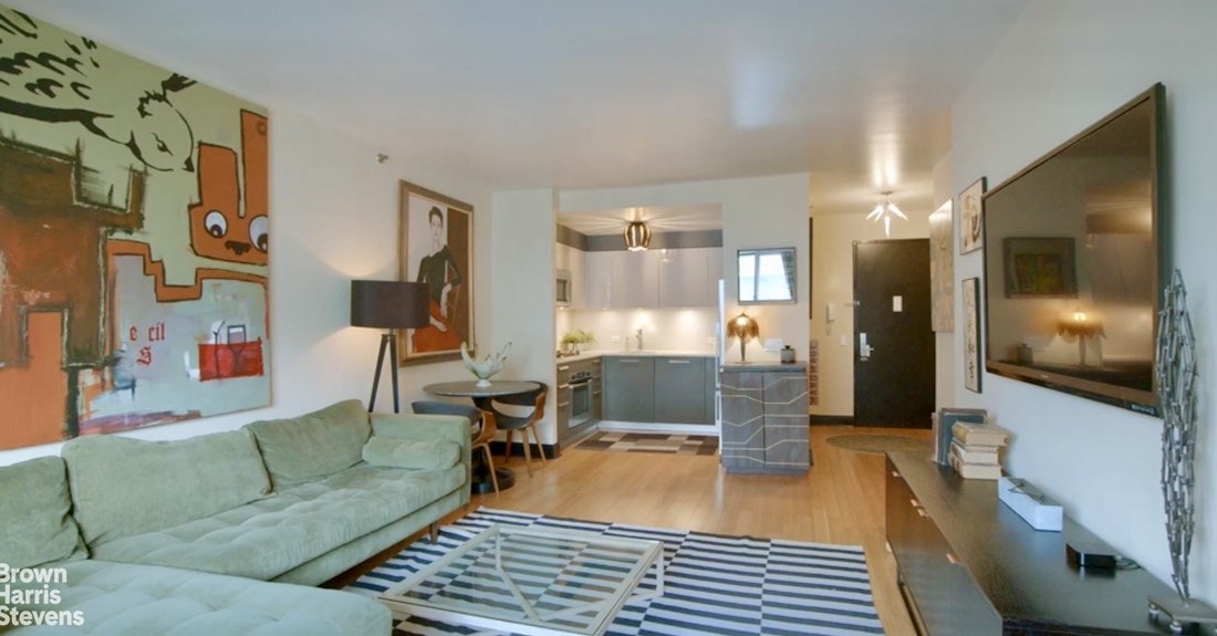 47th St, New York, NY 10036 #1