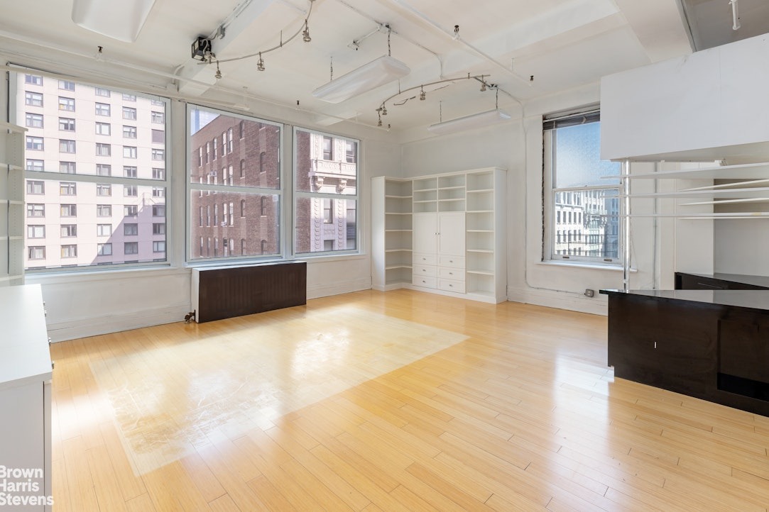 27th St, New York, NY 10001 #1