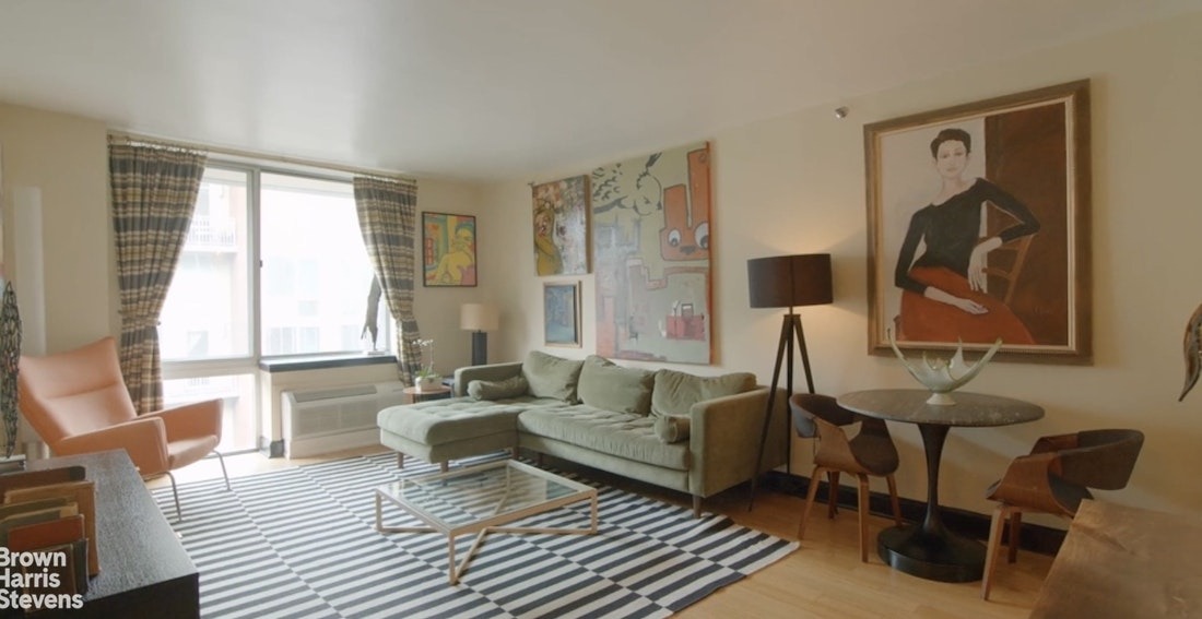 47th St, New York, NY 10036