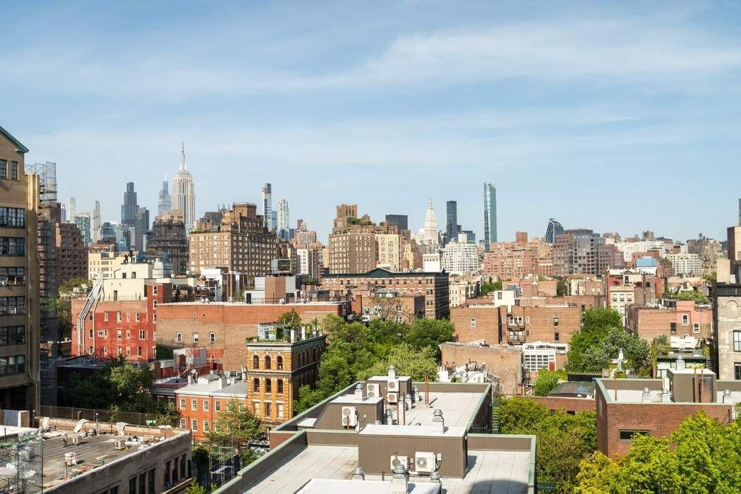 Bank St, New York, NY 10014 #1