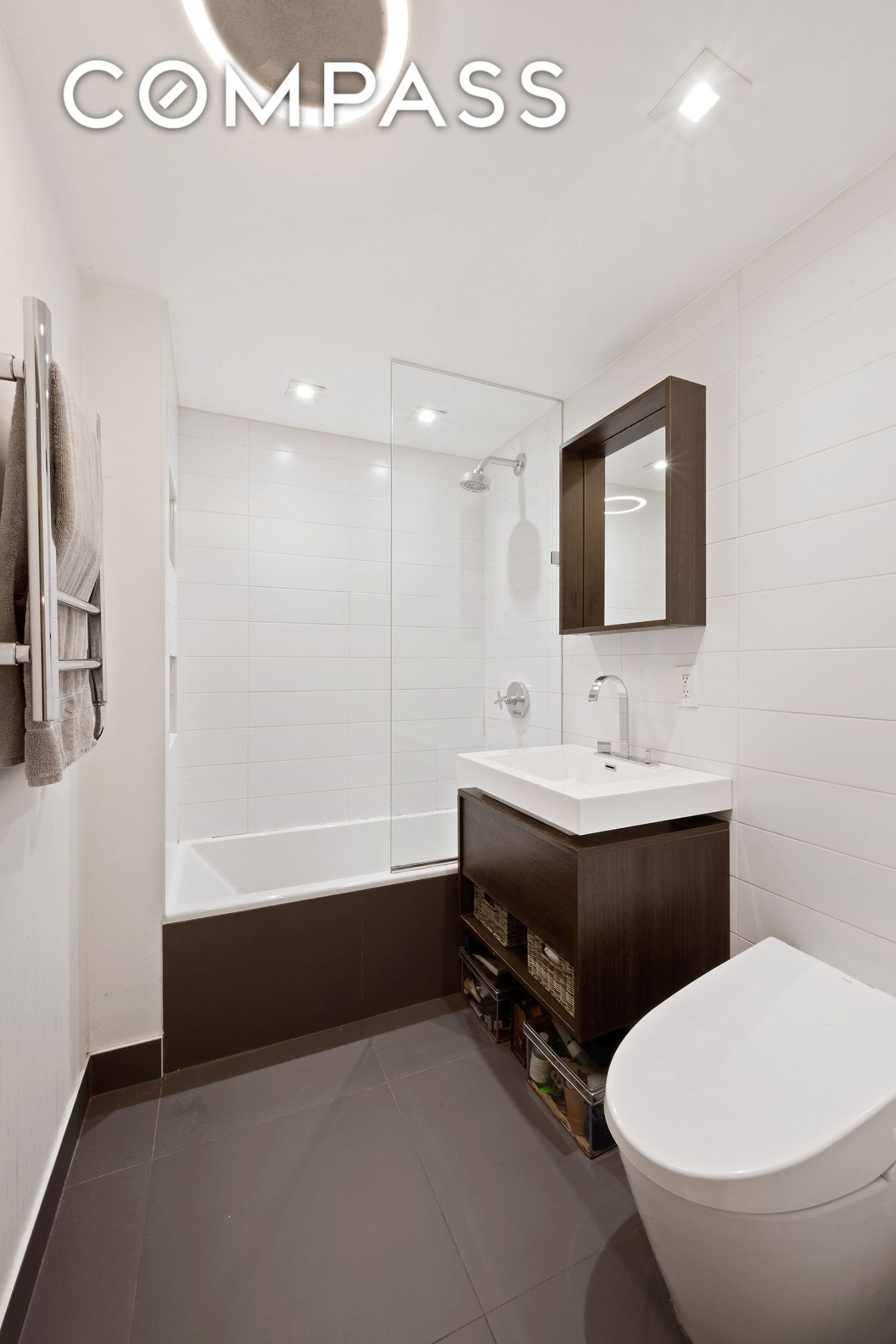 3rd St, Brooklyn, NY 11249