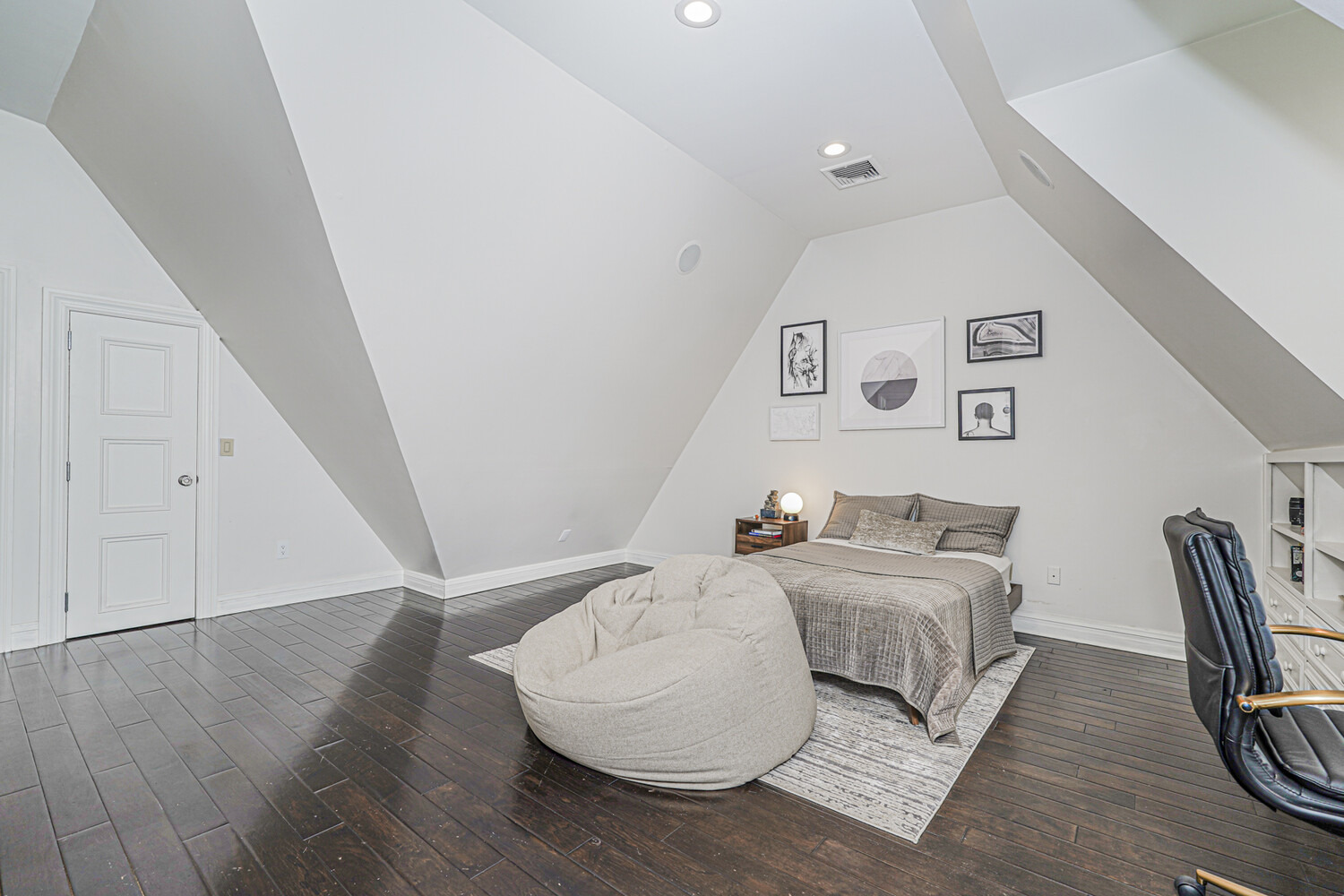 Benedict Rd, Staten Island, NY 10304 #1