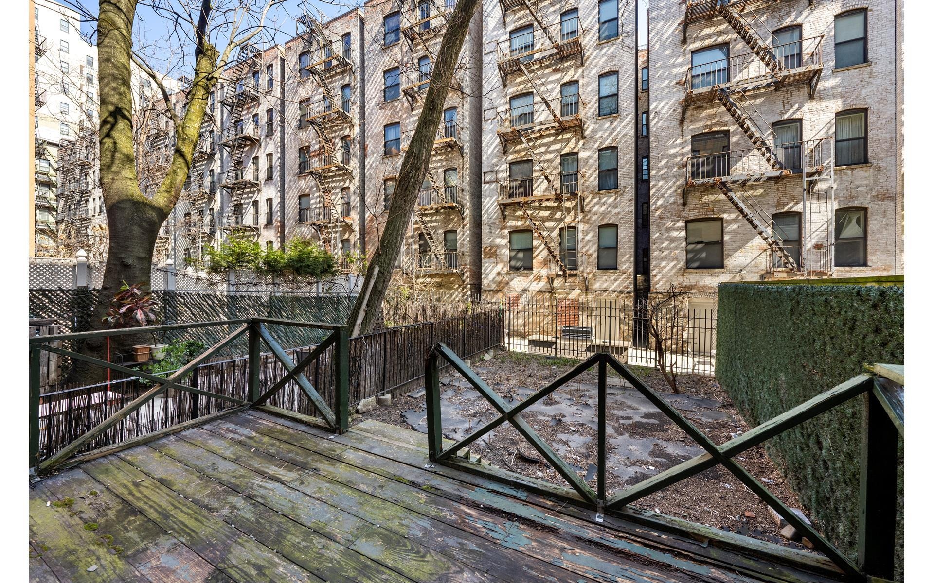 113th St, New York, NY 10026 #1
