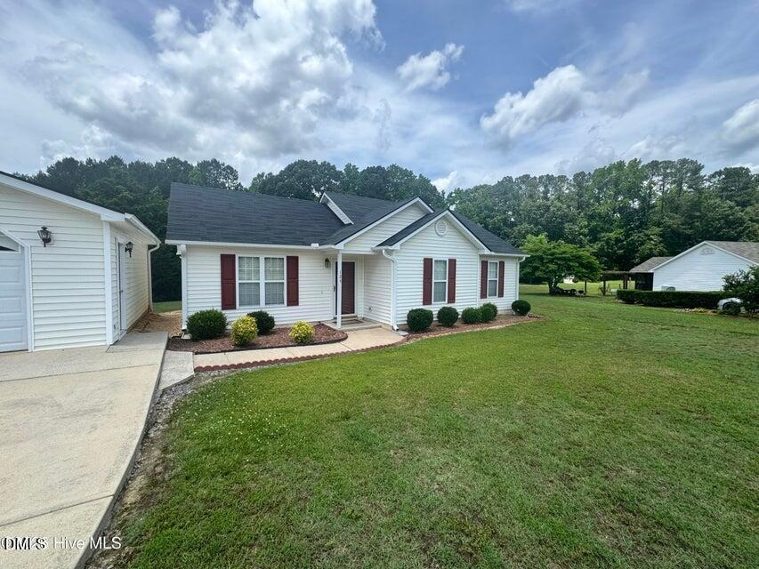 Stockbridge Dr, Selma, NC 27576
