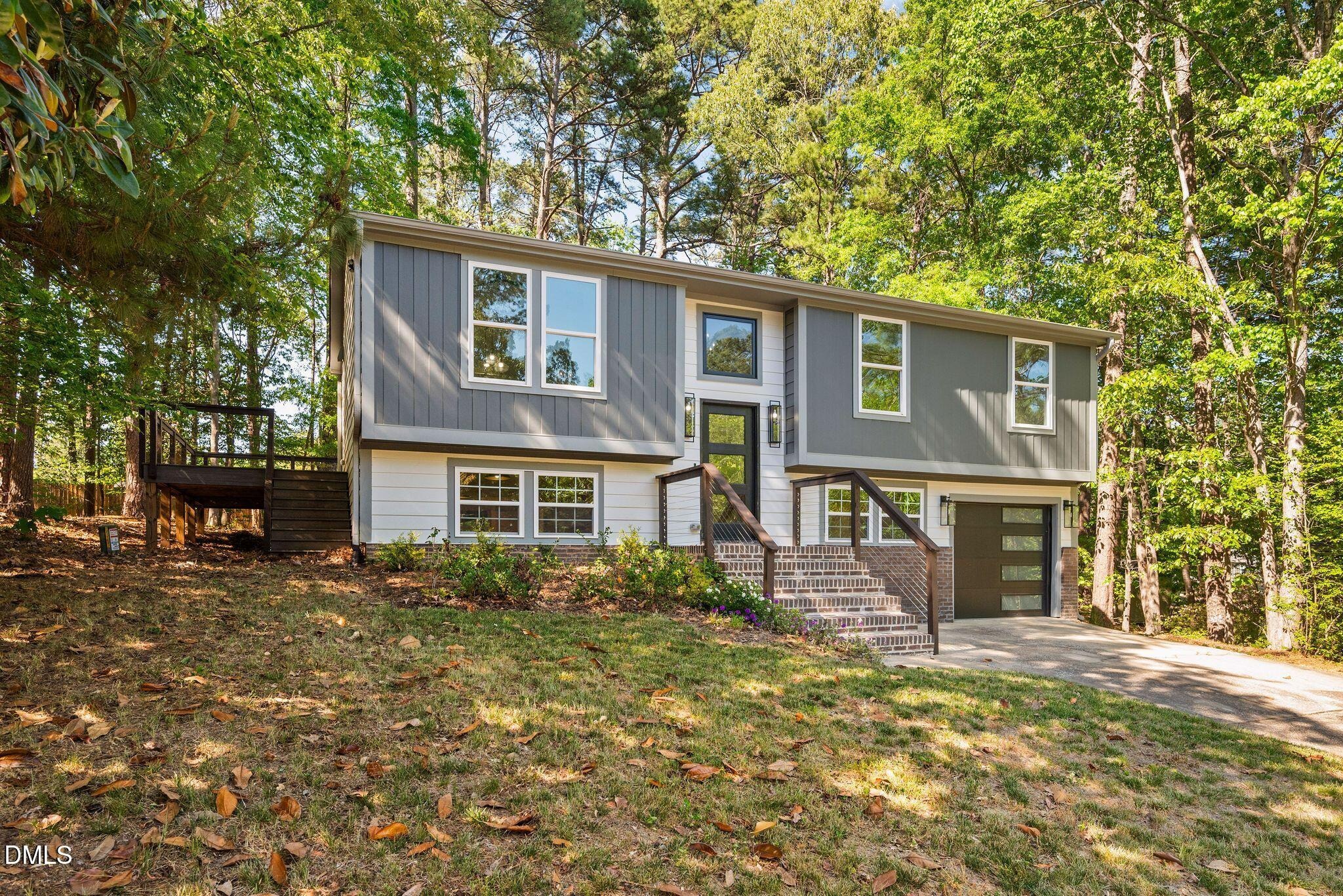 Crown Oaks Dr, Raleigh, NC 27615