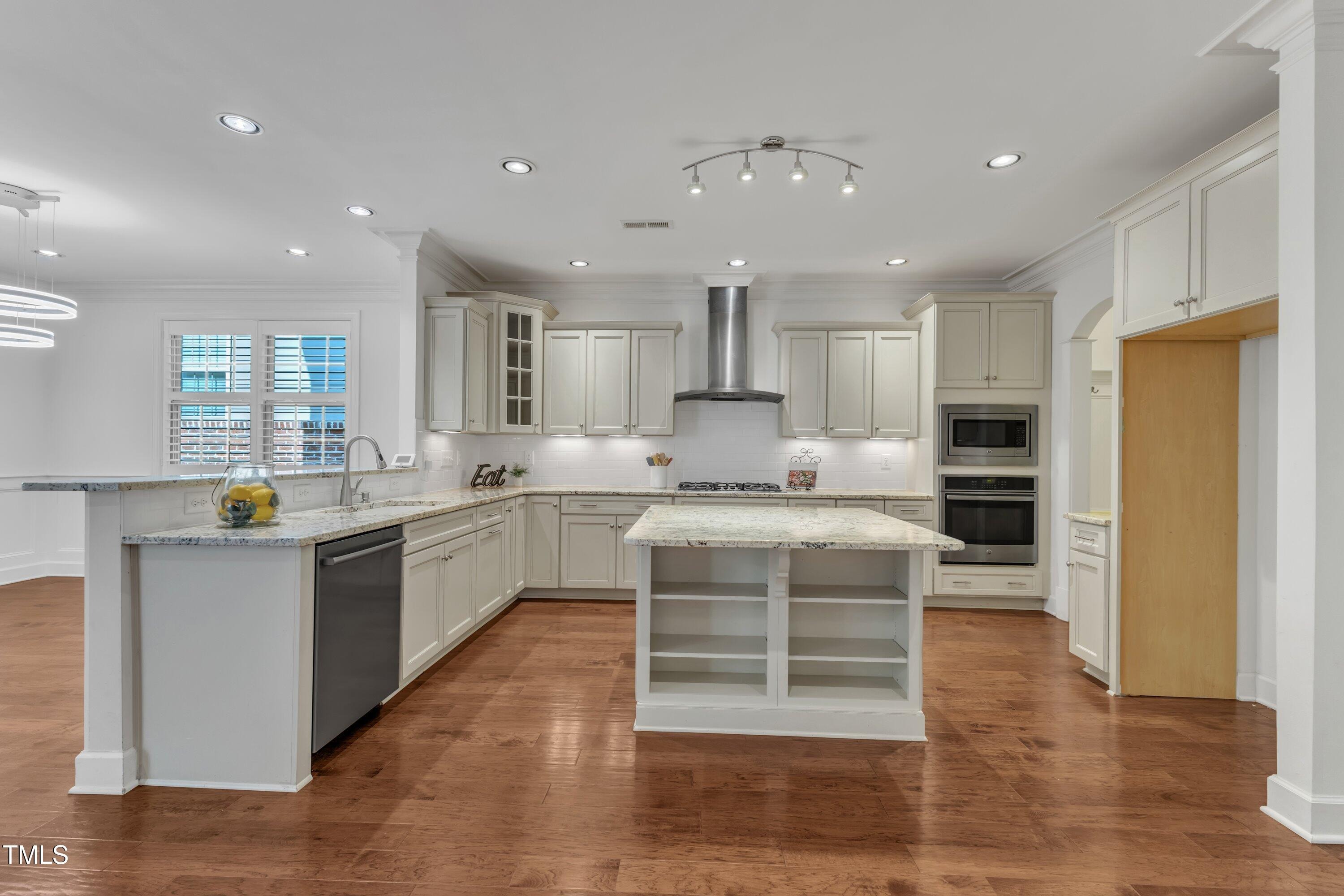Angelica Cir, Cary, NC 27518 #1