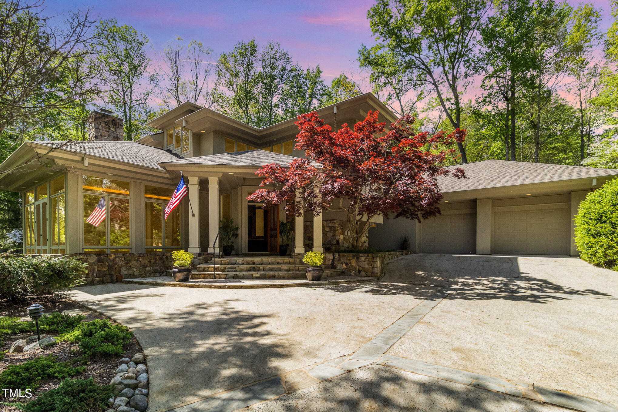 Morehead , Chapel Hill, NC 27517