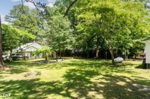 Reason St, Pinetops, NC 27864