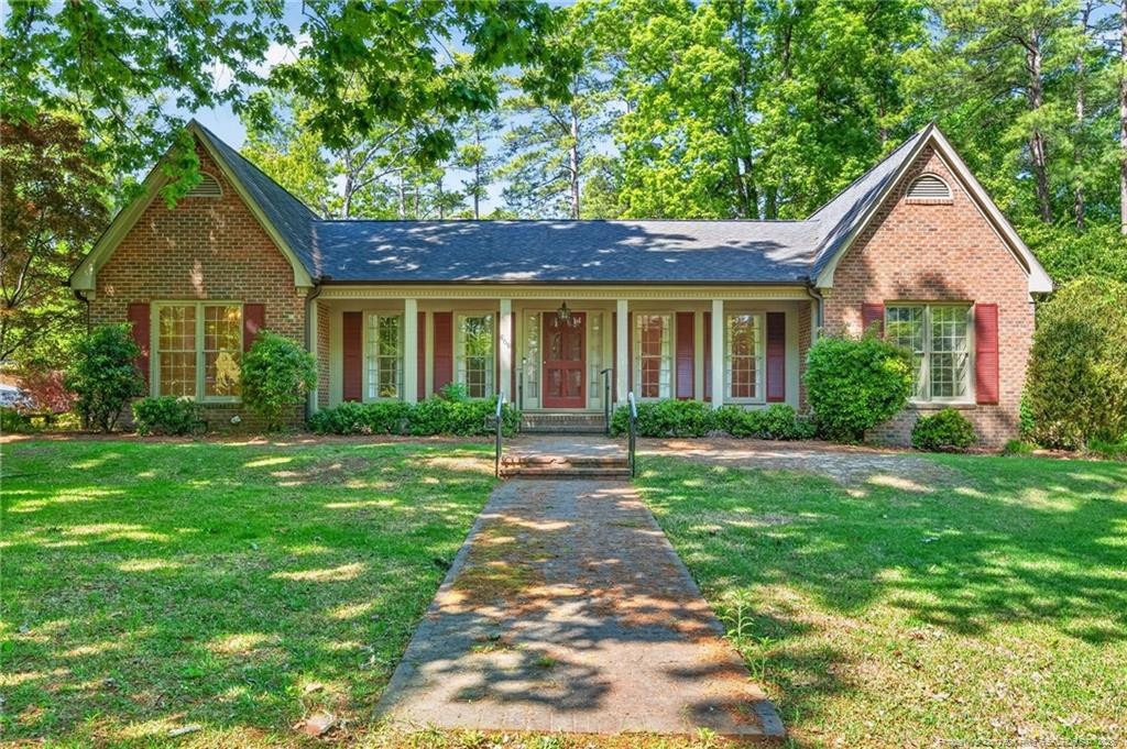 Argyll Rd, Fayetteville, NC 28303