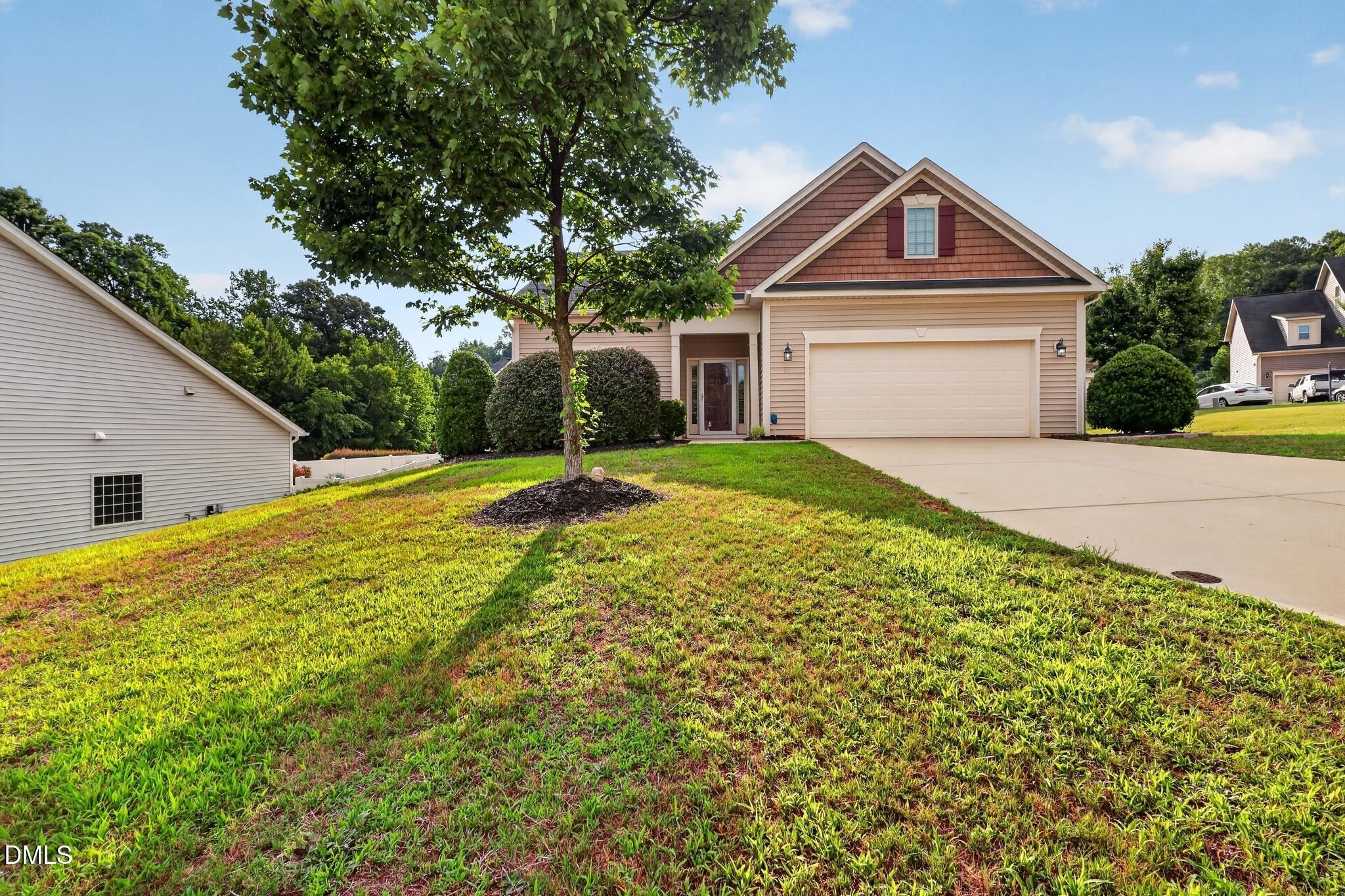 Mcguire Ln, Clayton, NC 27527