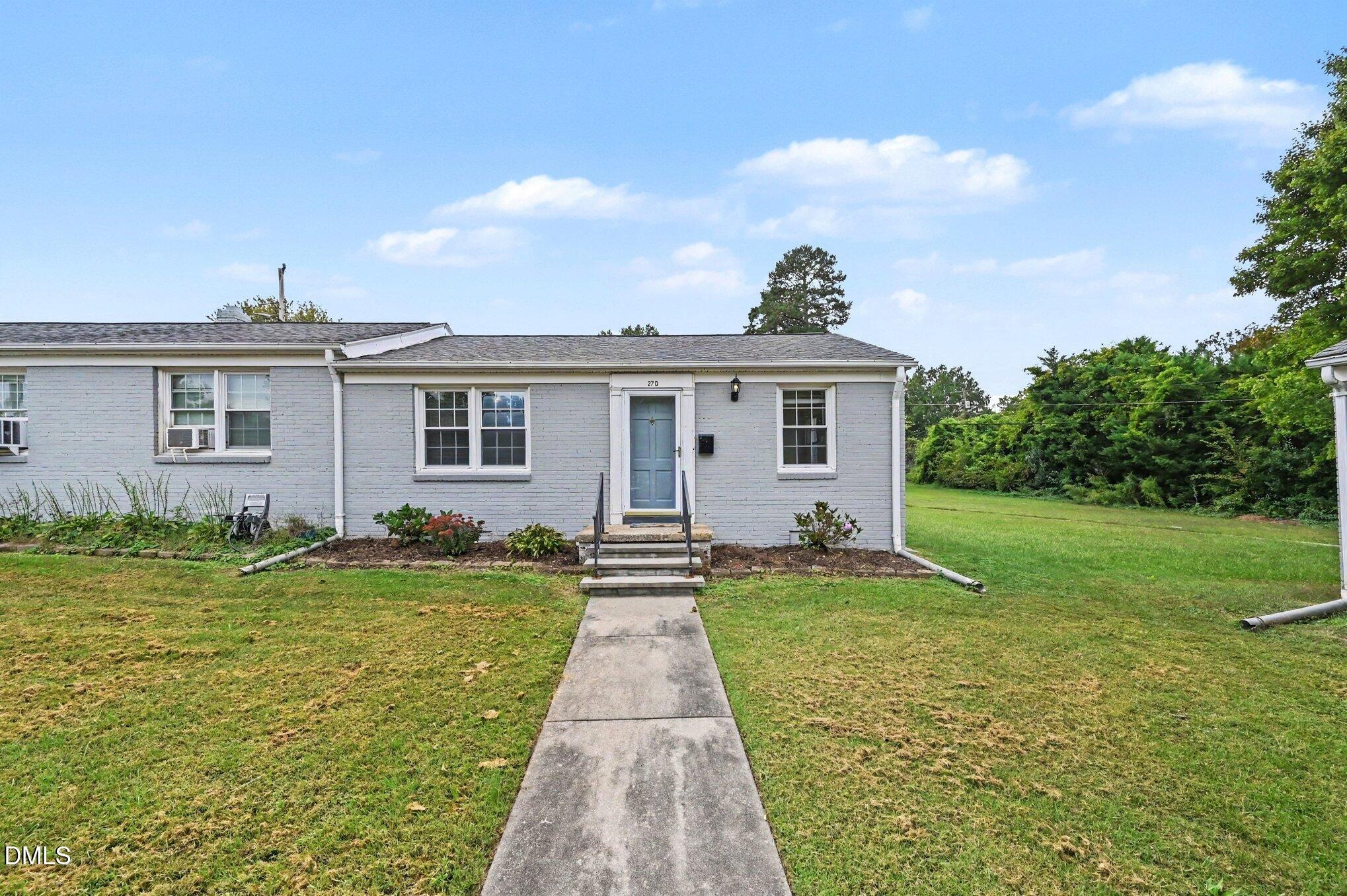 Roslyn Dr, Burlington, NC 27215 #1