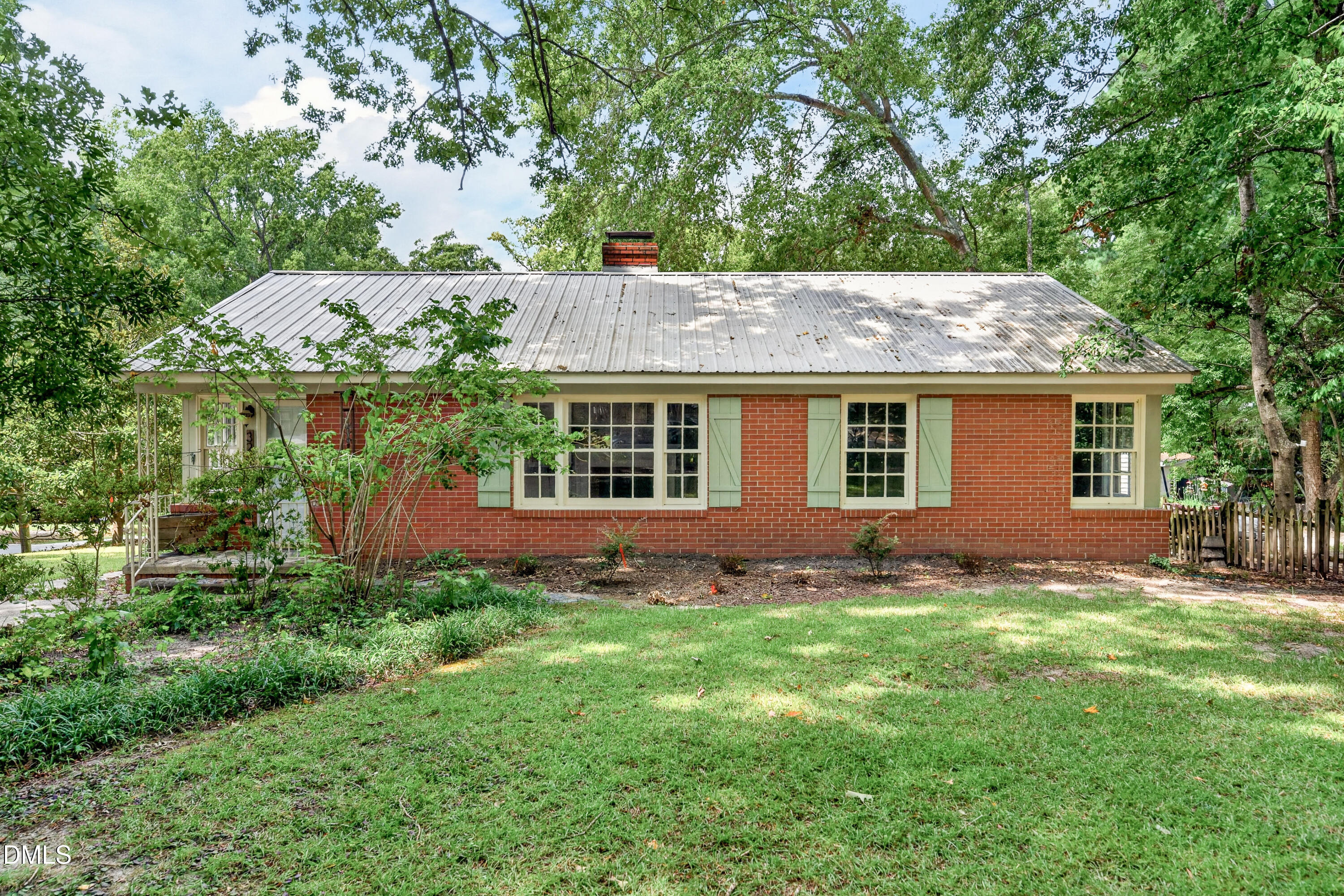 Ennis St, Fuquay Varina, NC 27526