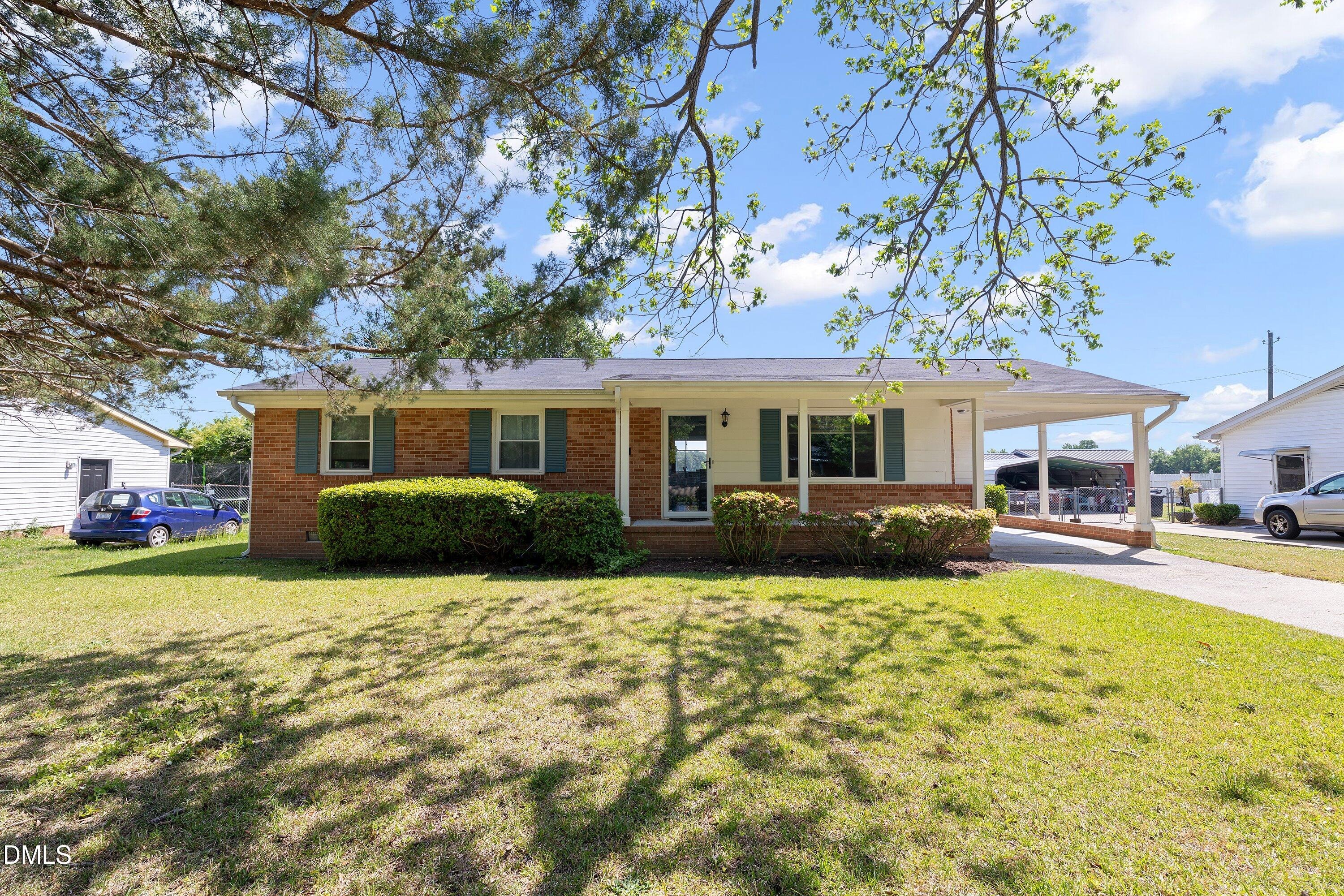 Michael Ln, Smithfield, NC 27577