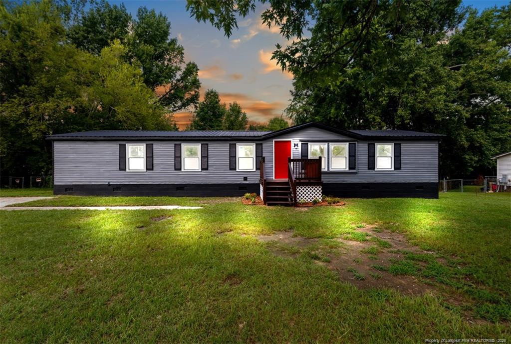 Carriage Rd, Fayetteville, NC 28312